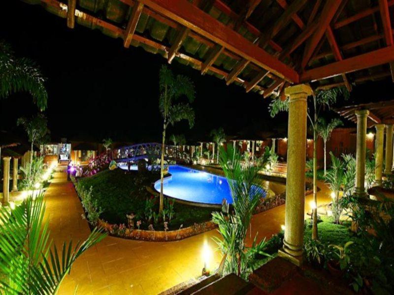 สัมฤทธิ์ สันกฤติ รีสอร์ต Hotel โกการ์นา ภายนอก รูปภาพ